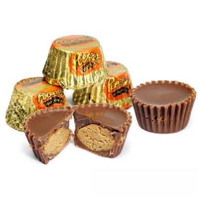 reeses-peanut-butter-cups-m_630847310